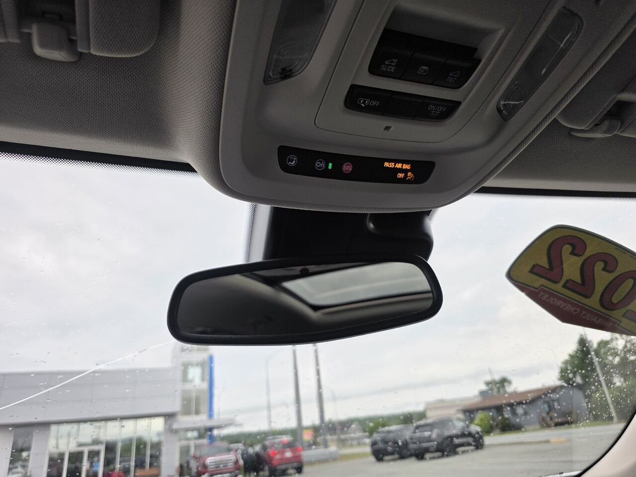 Buick Envision Essence 2022 Blanc Rouyn-Noranda - photo #17