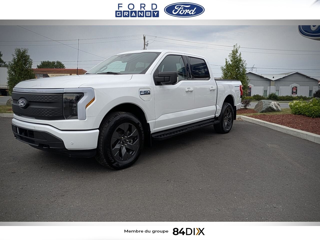 2024 Ford F-150 Lightning White Granby - photo #2