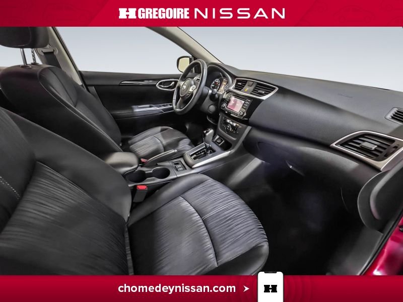 Nissan Sentra 2018 Rouge Laval - photo #22