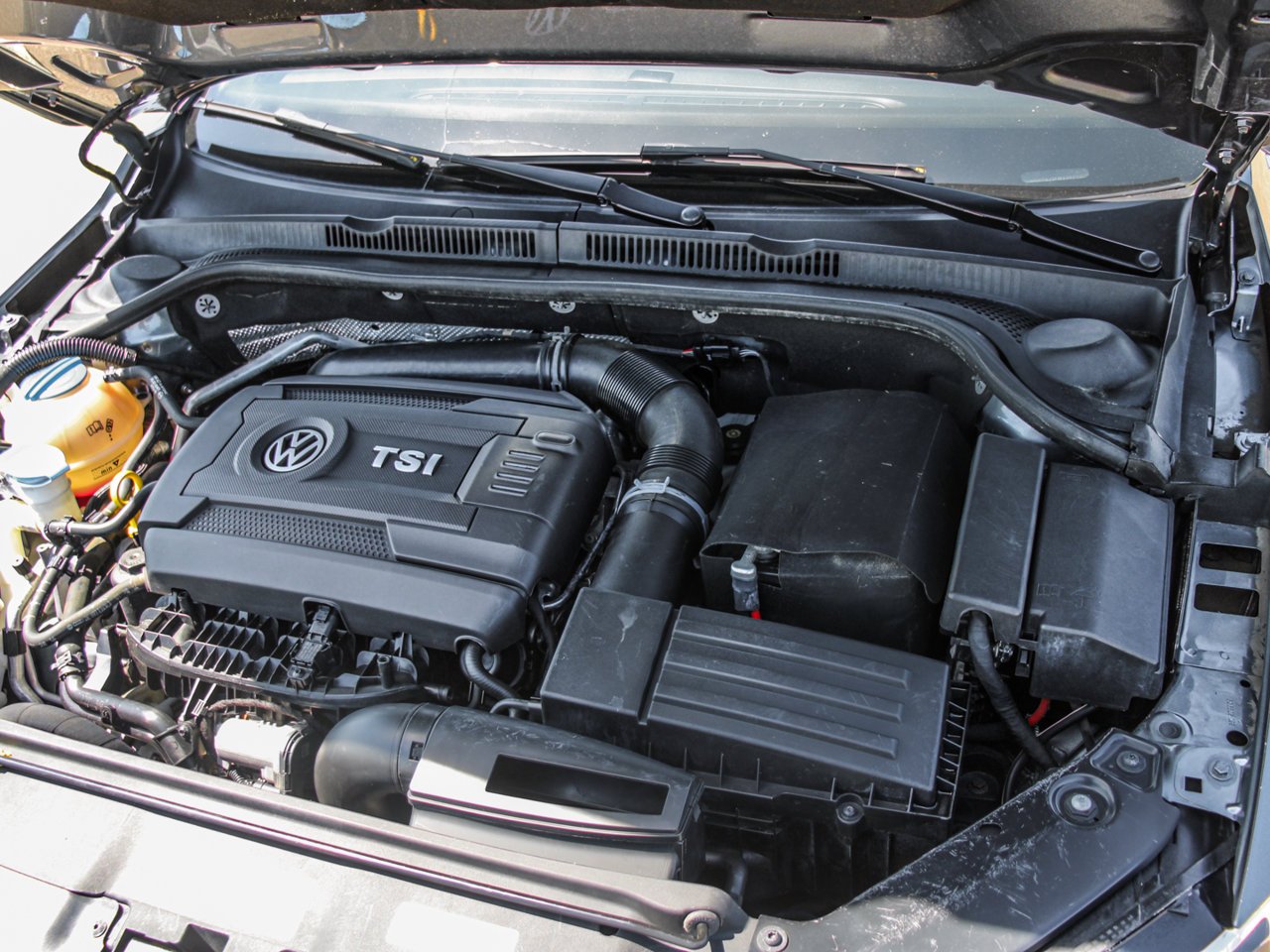 2015 Volkswagen Jetta 4dr 1.8 TSI Auto Comfortline Grey Sherwood Park - photo #13