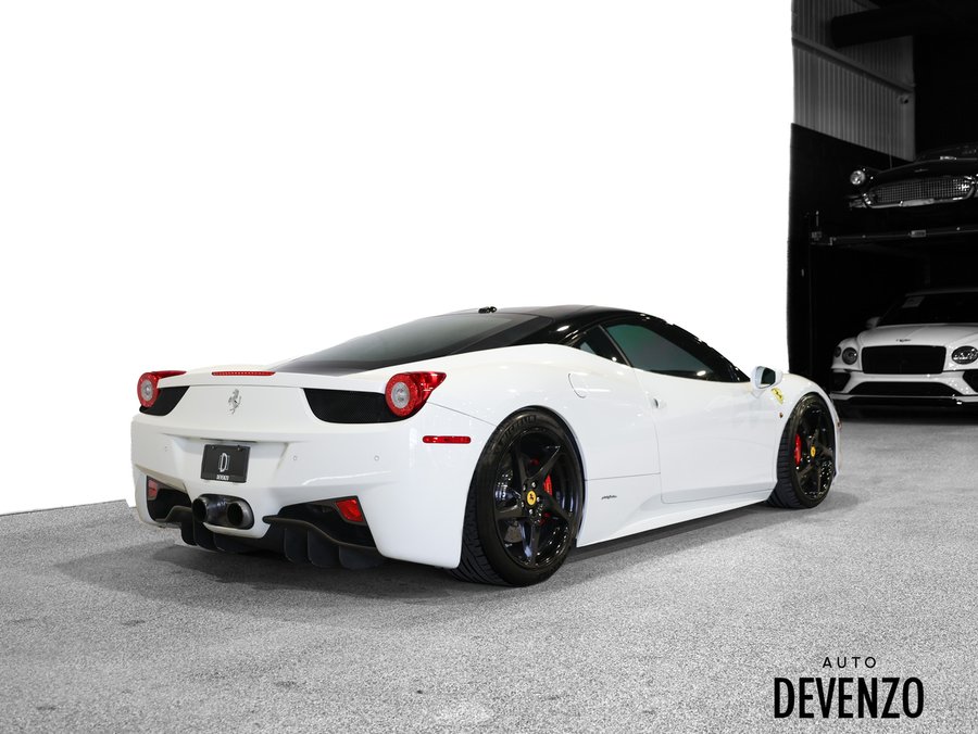 Ferrari 458 Italia Coupe V8 562HP IPE Exhaust 2011 2011 Blanc
