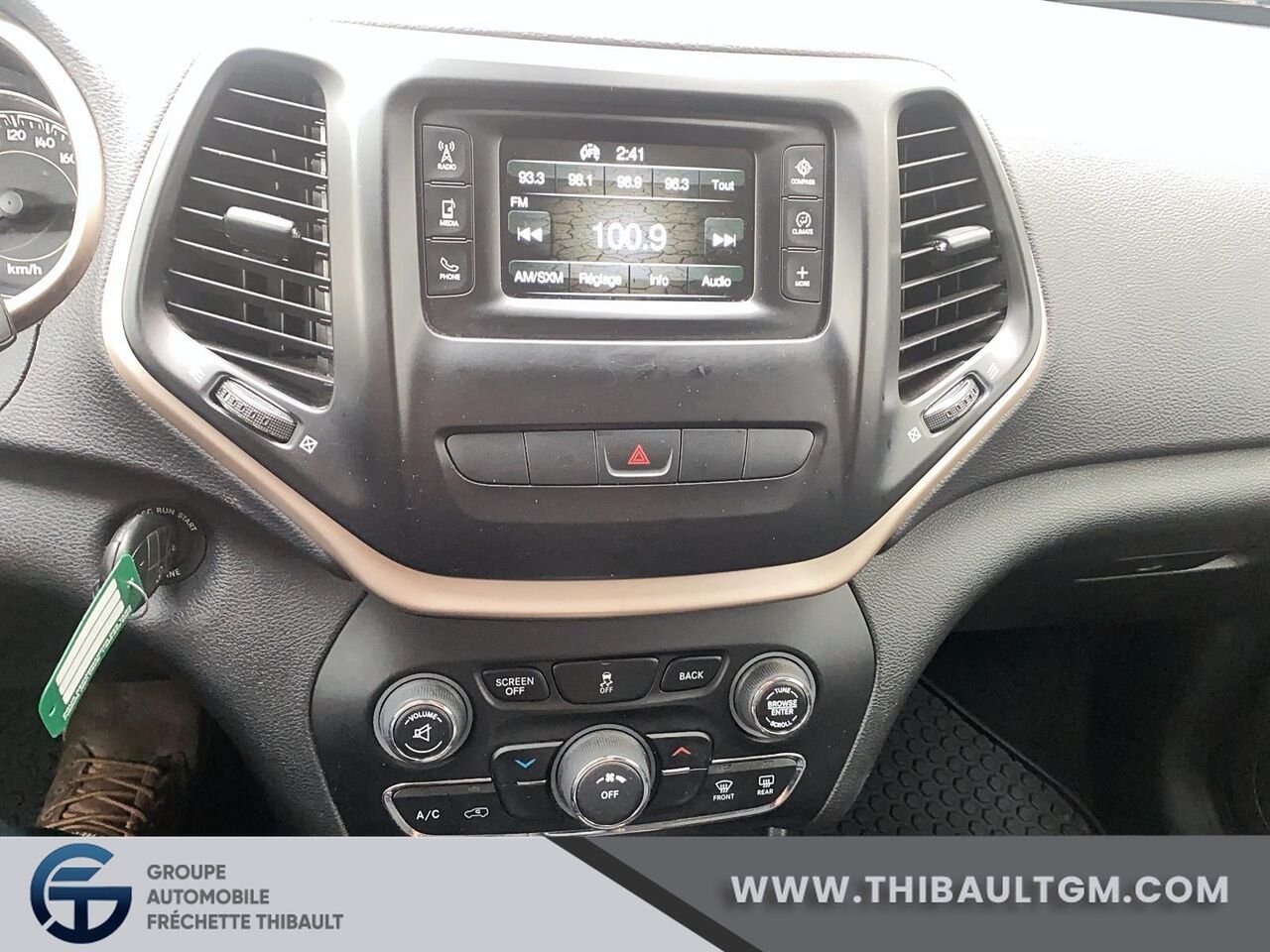 2014 JEEP CHEROKEE L 4 RM, 4 portes, North Red Montmagny - photo #12