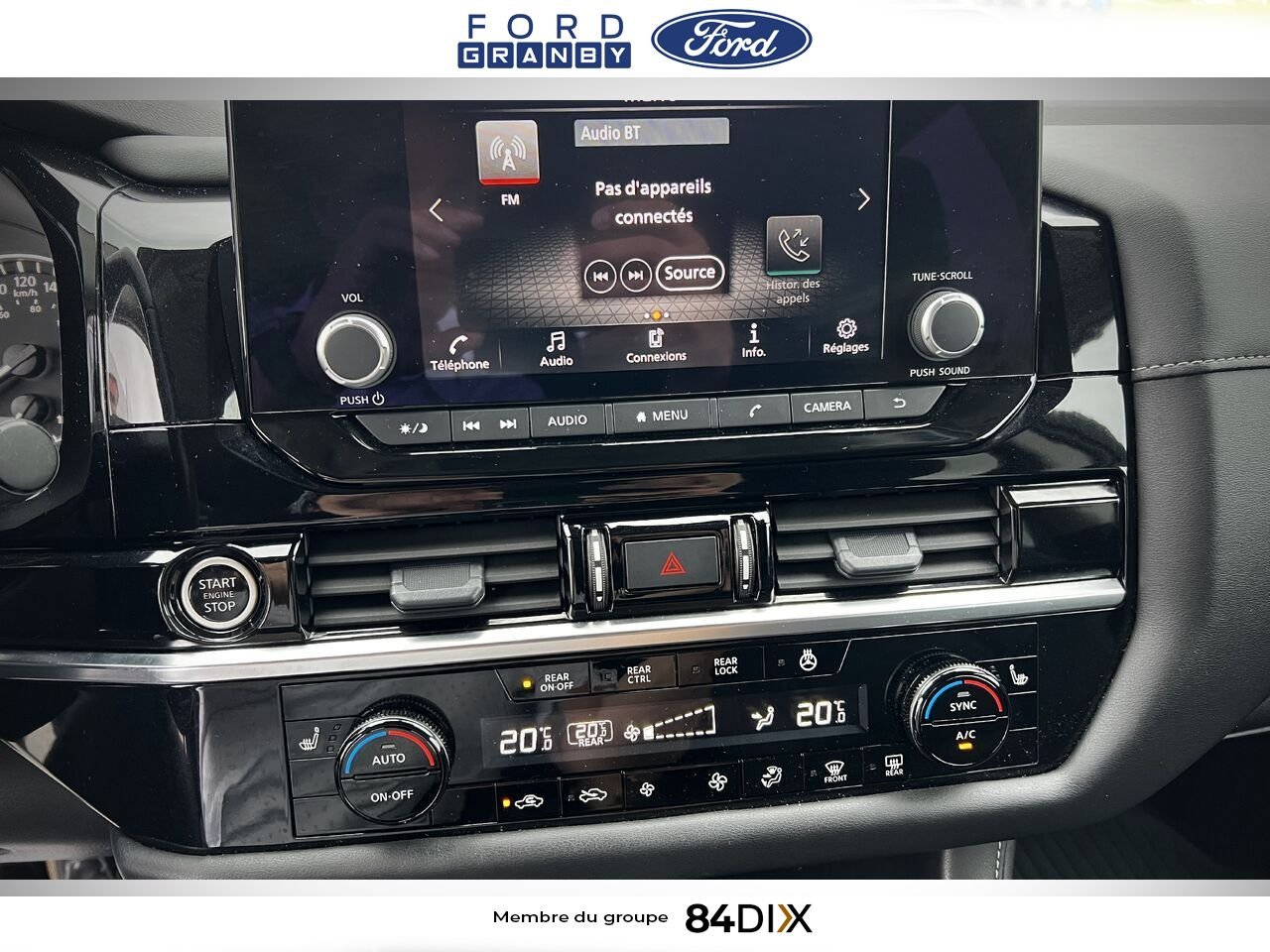 Nissan Pathfinder 2024 Blanc Granby - photo #24