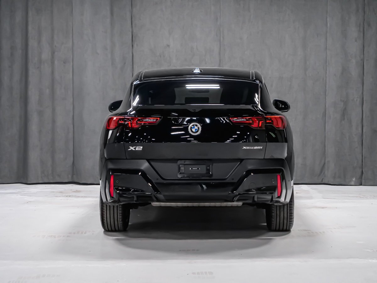 2025 BMW X2 xDrive28i Black Montreal - photo #4