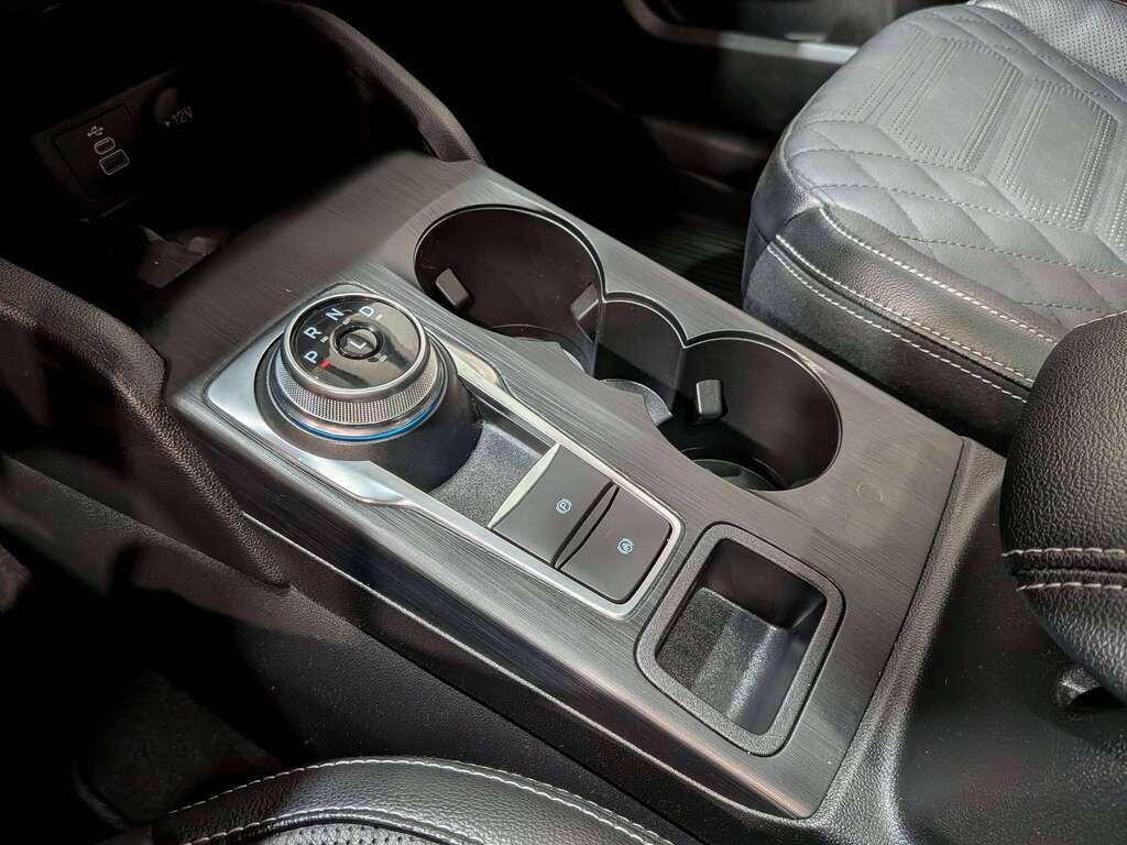 2024 Ford Escape PHEV FWD Black Val-David - photo #30