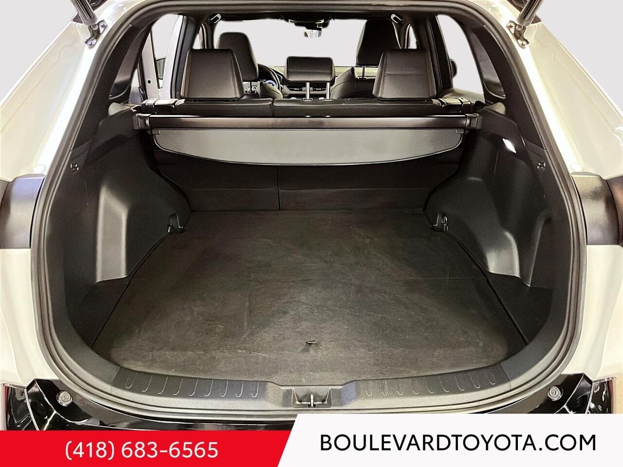 Toyota RAV4 PRIME 99835A-49 | XSE, HYBRIDE BRANCHABLE, AWD 2023 Blanc Québec - photo #20