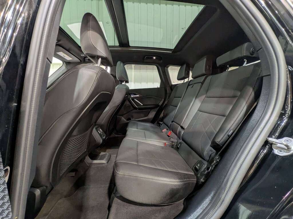 2023 BMW X1 xDrive28i Sports Activity Vehicle Black Val-David - photo #11
