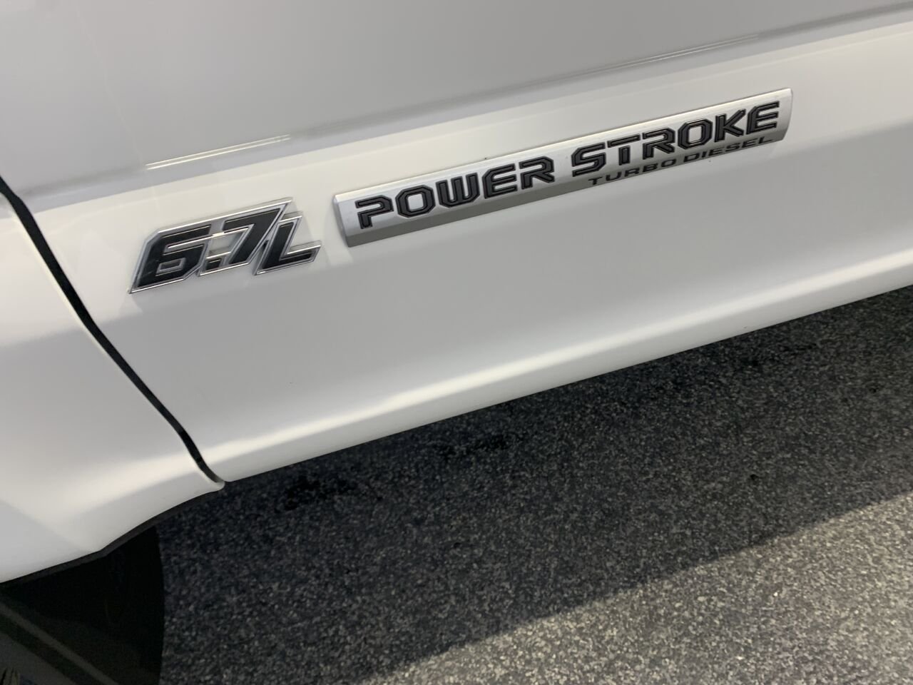 2021 Ford Super Duty F-250 PLATINUM SRW White Châteauguay - photo #4