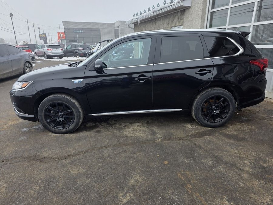 2021 Mitsubishi Outlander Plug-In Hybrid 2021 Black