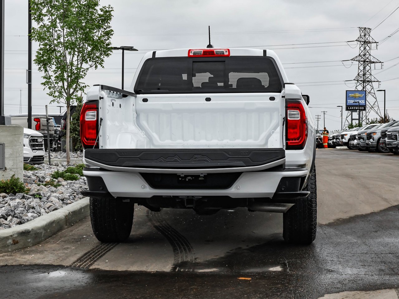 2024 GMC Canyon 4WD Crew Cab Elevation White Sherwood Park - photo #8