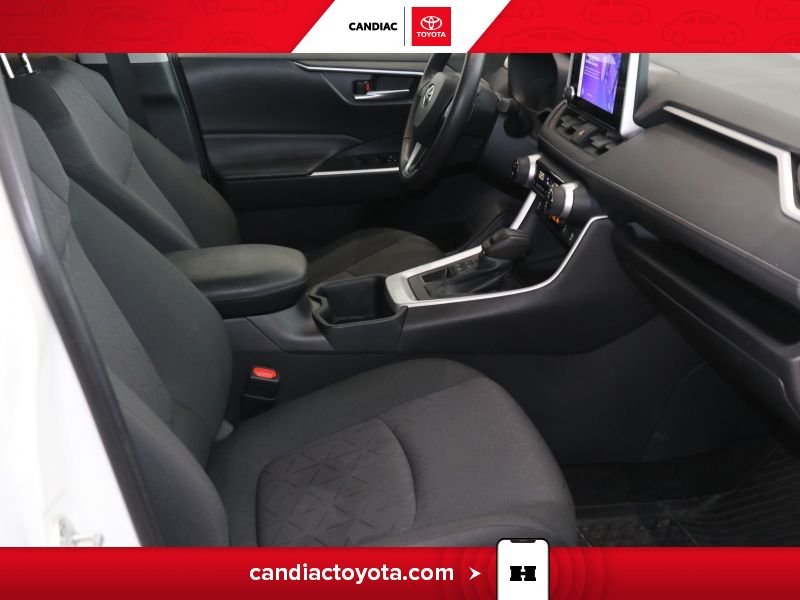 Toyota Rav 4 TR03940 | XLE AWD - TOIT OUVRANT - CAMÉRA DE RECUL - CUIR 2024 Blanc Laval - photo #14