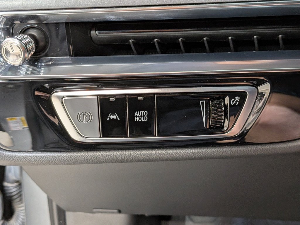 Cadillac LYRIQ 4dr Tech w/1SA 2024 Gris Val-David - photo #33
