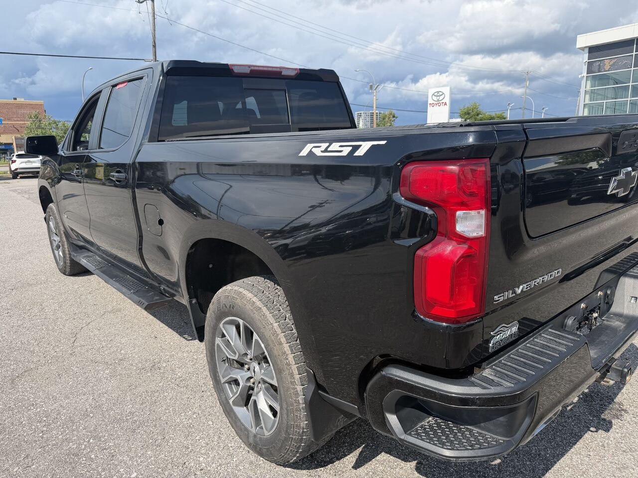 CHEVROLET SILVERADO 1500 RST RST cabine multiplace 4RM 157 po 2021 Noir Gatineau - photo #17