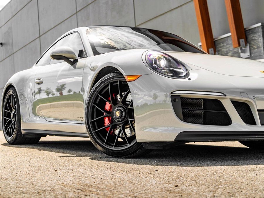 2018 Porsche 911 2018 White