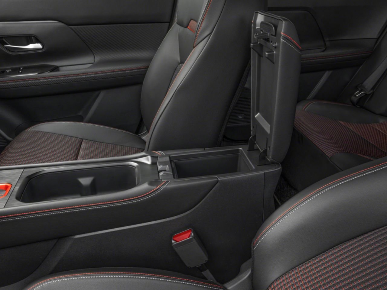 2026 Nissan Kicks Gun Metal Metallic Ste-Agathe des Monts - photo #6