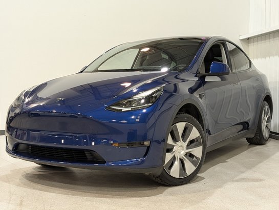 Tesla Model Y 2023 2023 Bleu