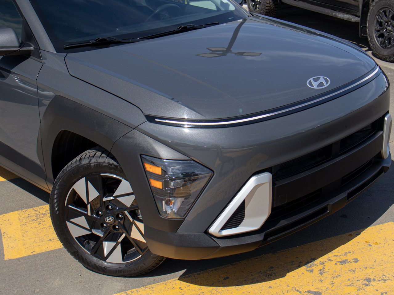 2024 Hyundai Kona 2.0L Preferred AWD Grey Sherwood Park - photo #14
