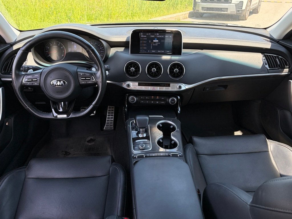 2018 Kia Stinger Black Gatineau - photo #15
