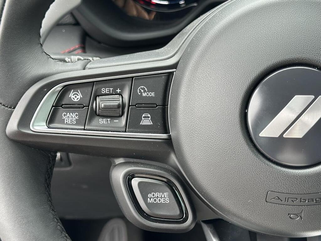 Dodge Hornet PHEV 2024 Bleu Saint-Basile-le-Grand - photo #17