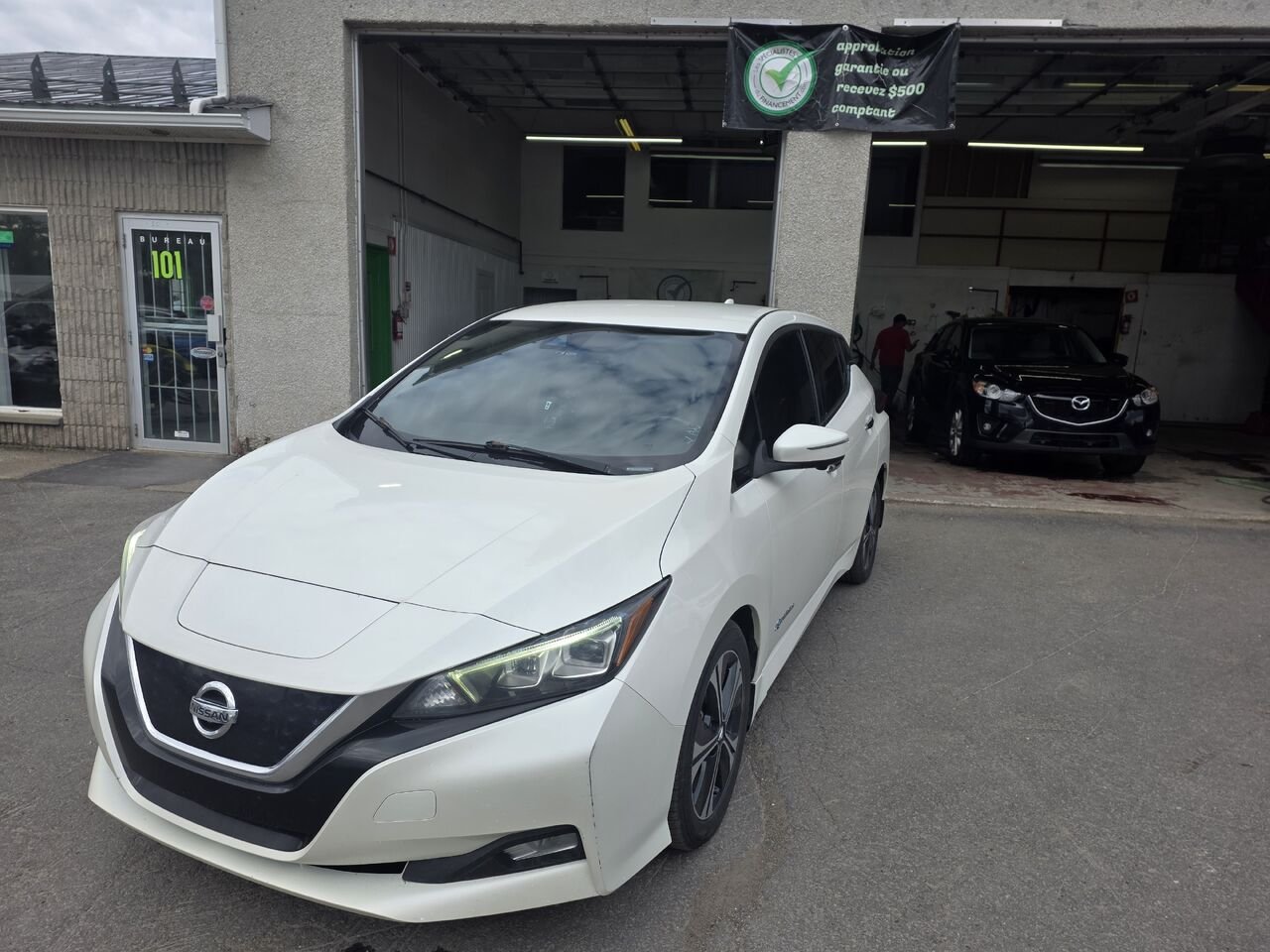 Nissan LEAF 2018 Blanc Longueuil, - photo #0