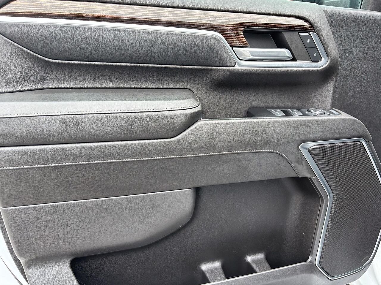 2024 GMC SIERRA 2500HD SLE White Saint-Hyacinthe - photo #9