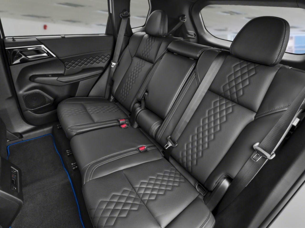 Mitsubishi Outlander PHEV GT NOIR S-AWC 2026 Noir Rouyn-Noranda - photo #12