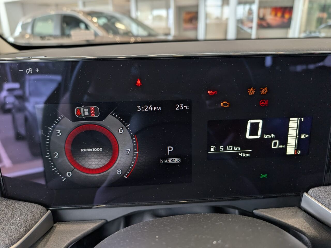 NISSAN Kicks KICKS S 2026 Gris poudre métallisé Châteauguay - photo #14