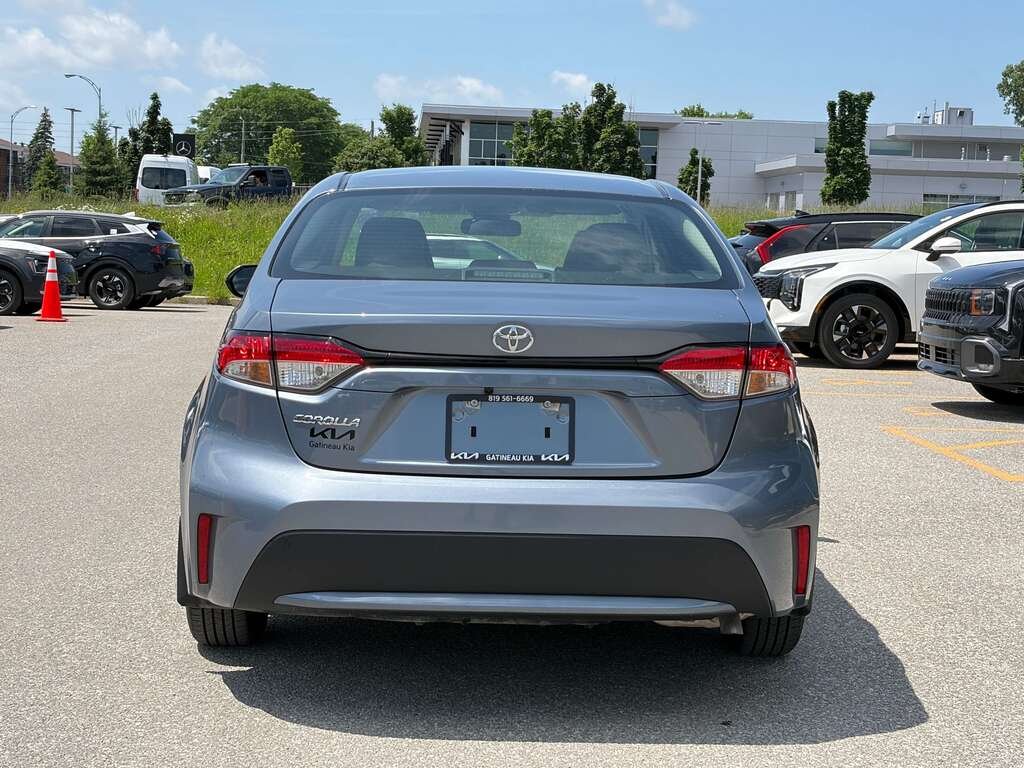Toyota Corolla 2022 Gris Gatineau - photo #3