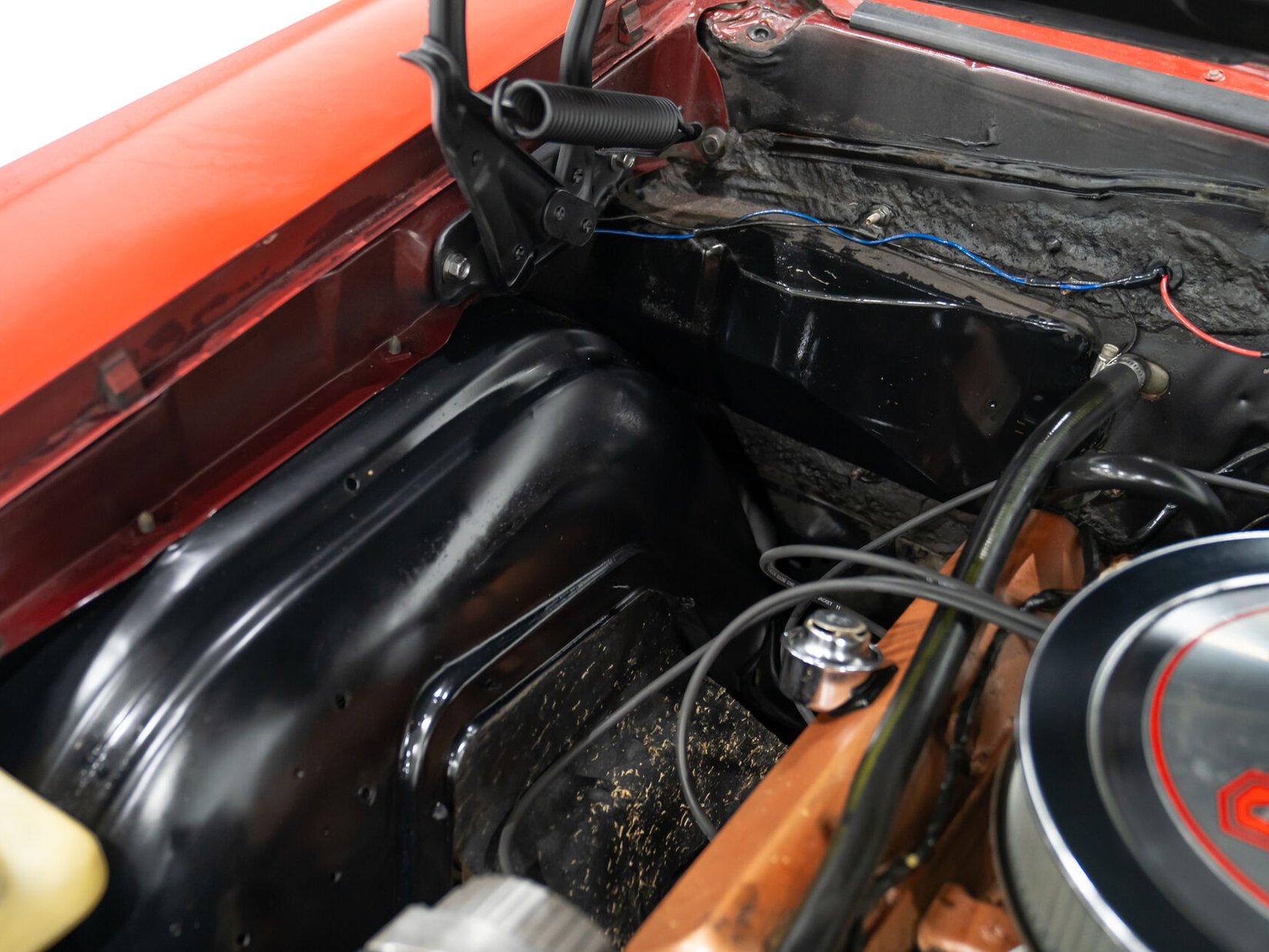 Oldsmobile Cutlass 442 *PRIX EN USD* Numéros entièrement Matching Non restaurée Repeinte une seule fois 1967 Rouge Montréal - photo #60