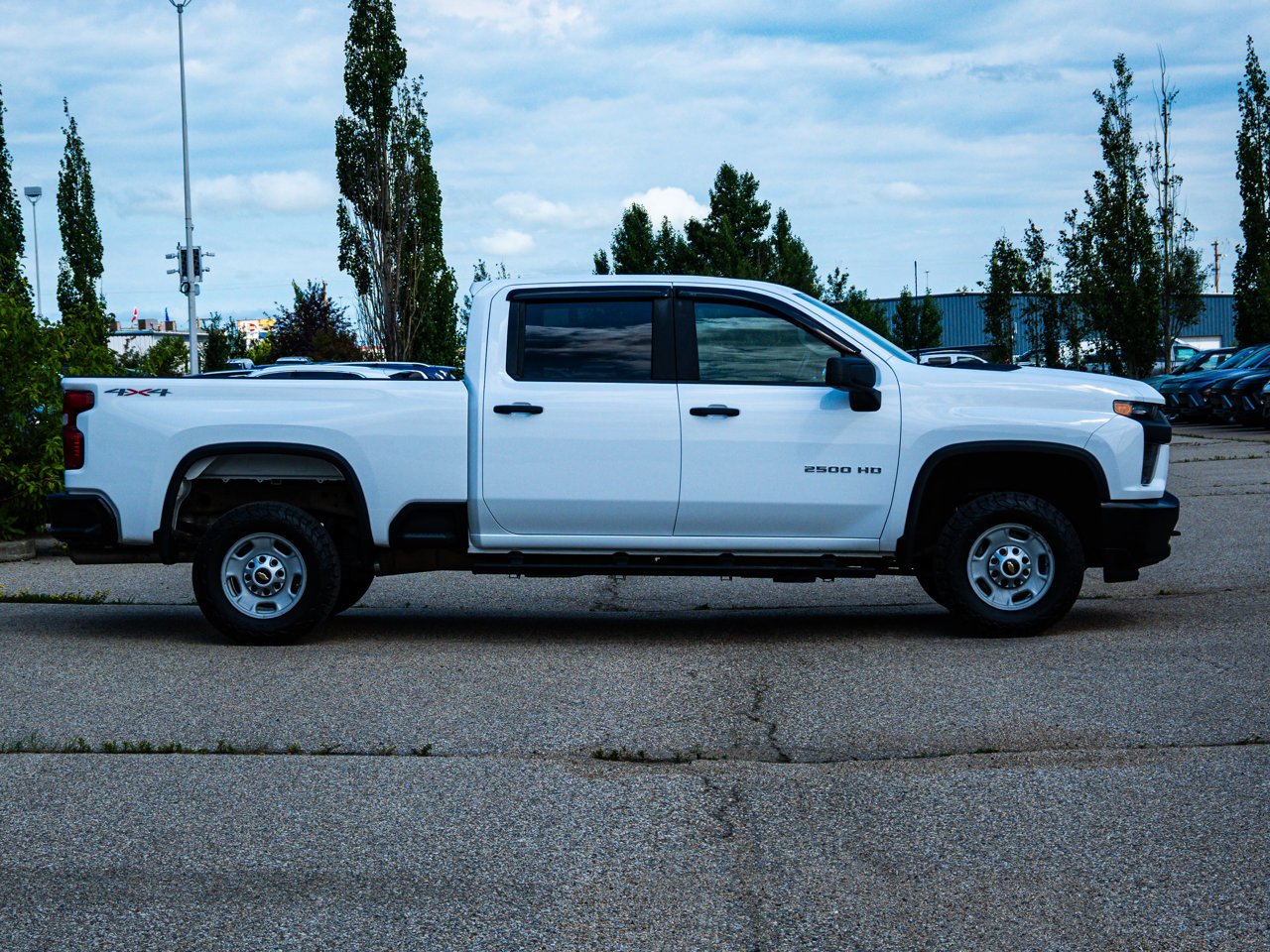 2022 Chevrolet Silverado 2500HD 4WD Crew Cab 159 Work Truck White Sherwood Park - photo #13