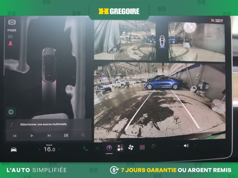 2024 Tesla Model Y Grey Blainville - photo #11
