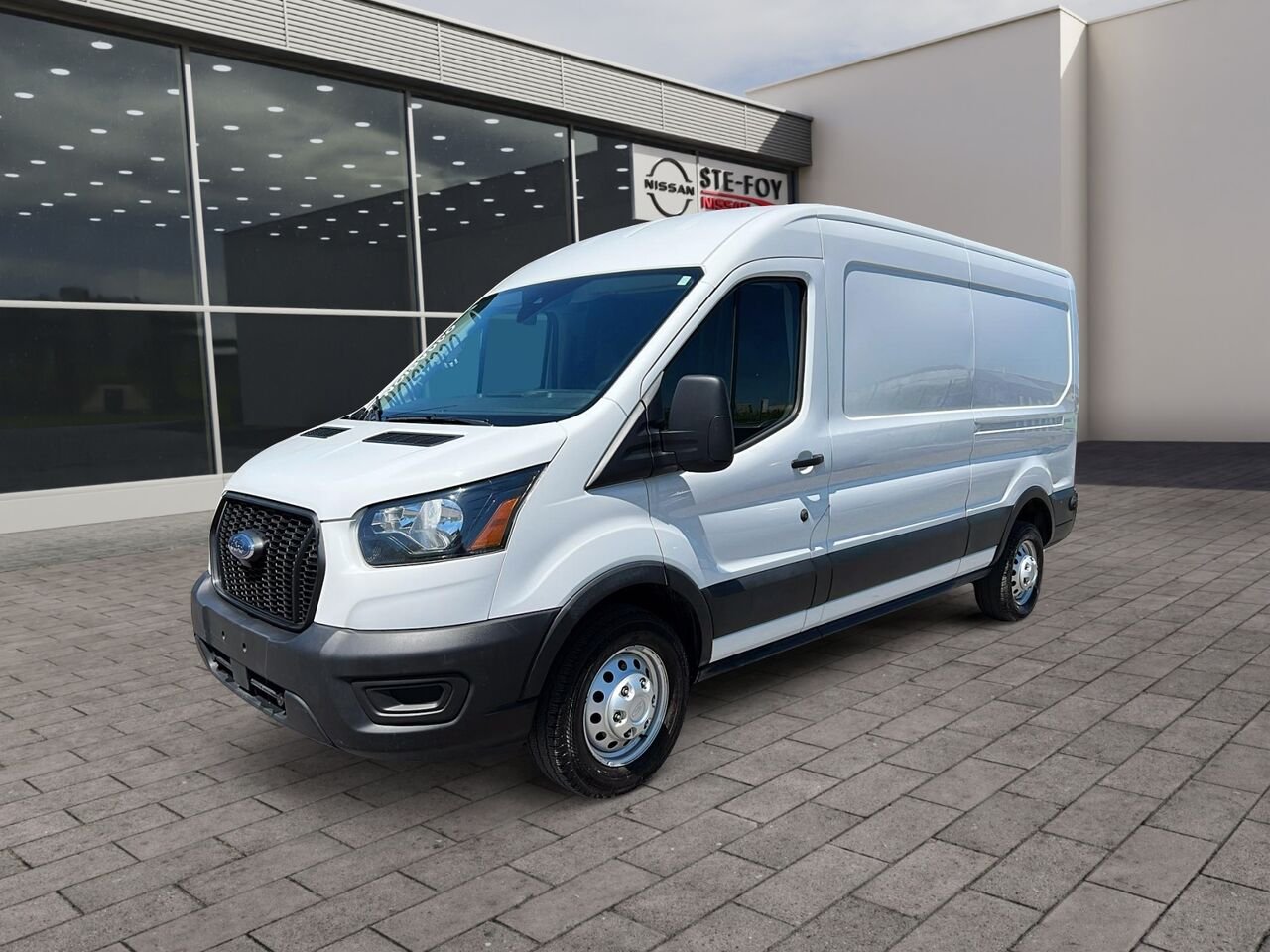 Ford Transit TOIT HAUT TRACTION INTEGRALE 2024 Blanc Québec - photo #0