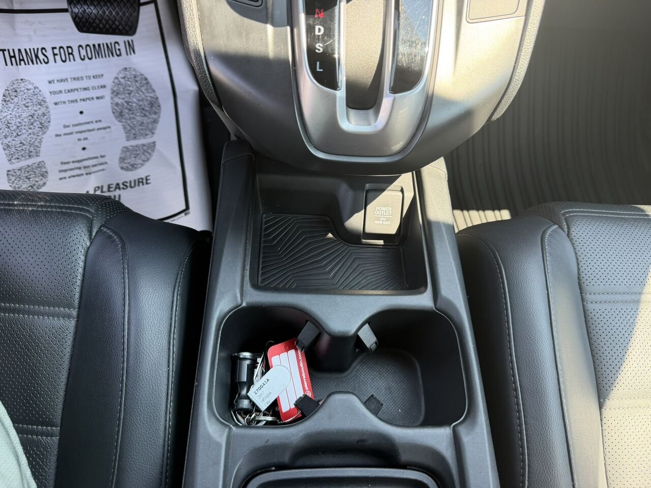 2017 Honda CR-V TOURING AWD Red Laval - photo #26