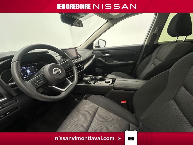Nissan Rogue 2024 Blanc Laval - photo #18