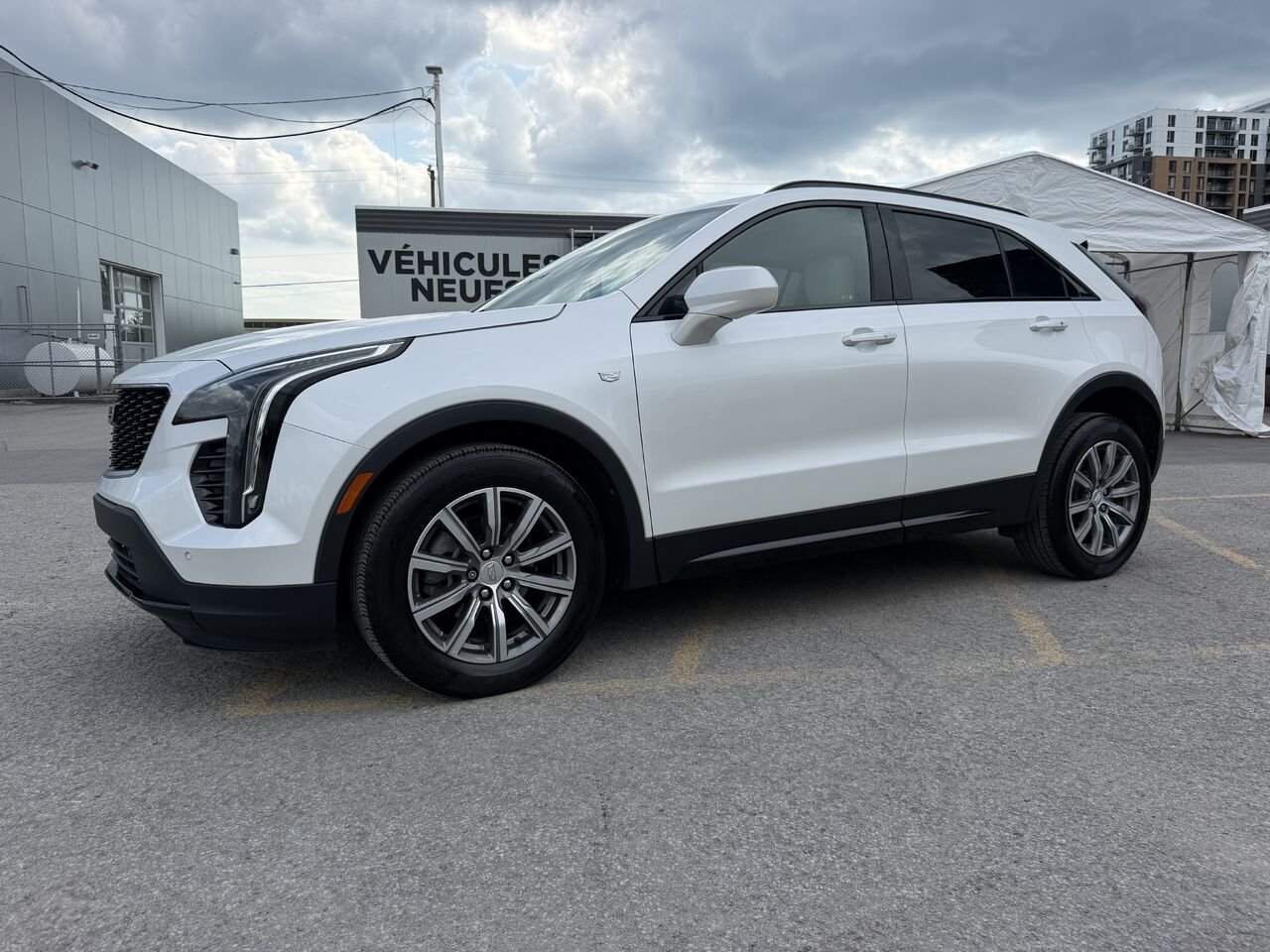 2020 Cadillac XT4 SPORT AWD White Laval - photo #0