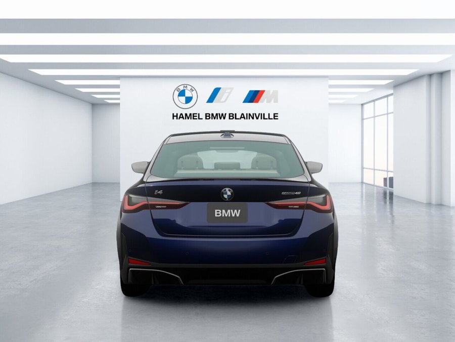 2026 BMW i4 2026 Frozen Portimao Blue