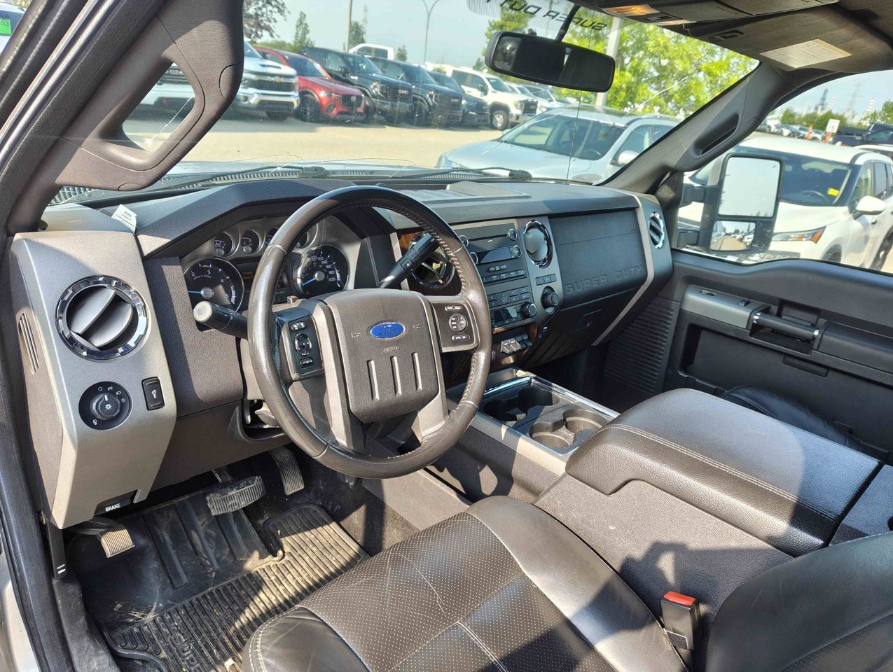 2011 Ford Super Duty F-350 4WD Crew Cab 156 Lariat Grey Sherwood Park - photo #6