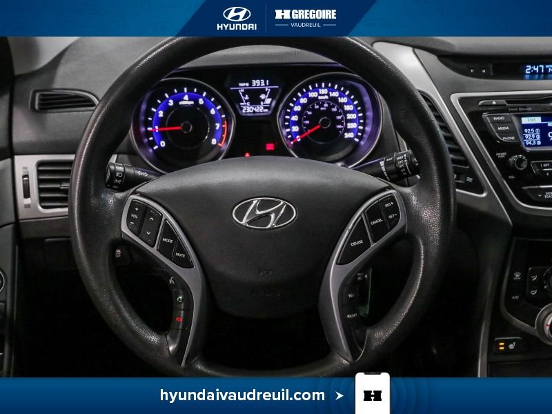 2016 Hyundai Elantra White Saint-Eustache - photo #19