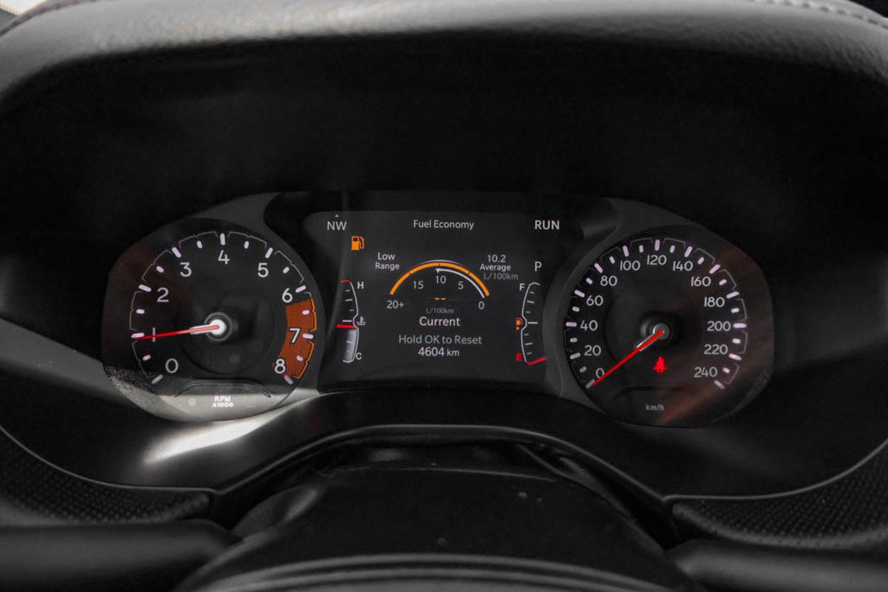 2025 Jeep Compass Trailhawk 4x4 White Sherwood Park - photo #19
