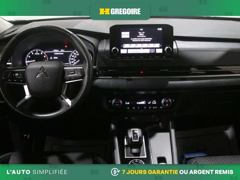 Mitsubishi Outlander 2023 Noir Saint-Eustache - photo #16