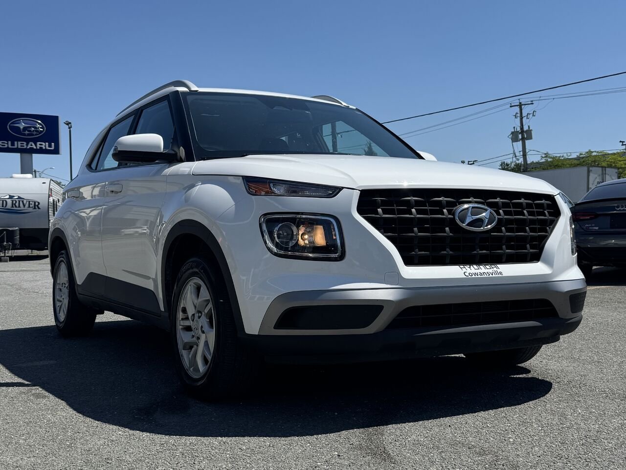 2024 Hyundai Venue Preferred White Granby - photo #8