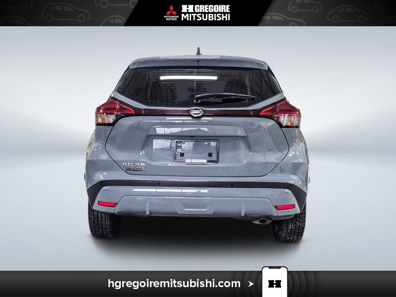 Nissan Kicks 2021 Gris Laval - photo #7