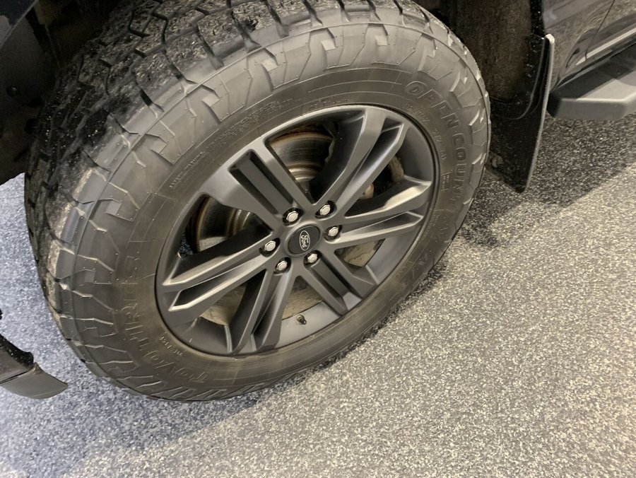 2022 Ford F-150 2022 Black