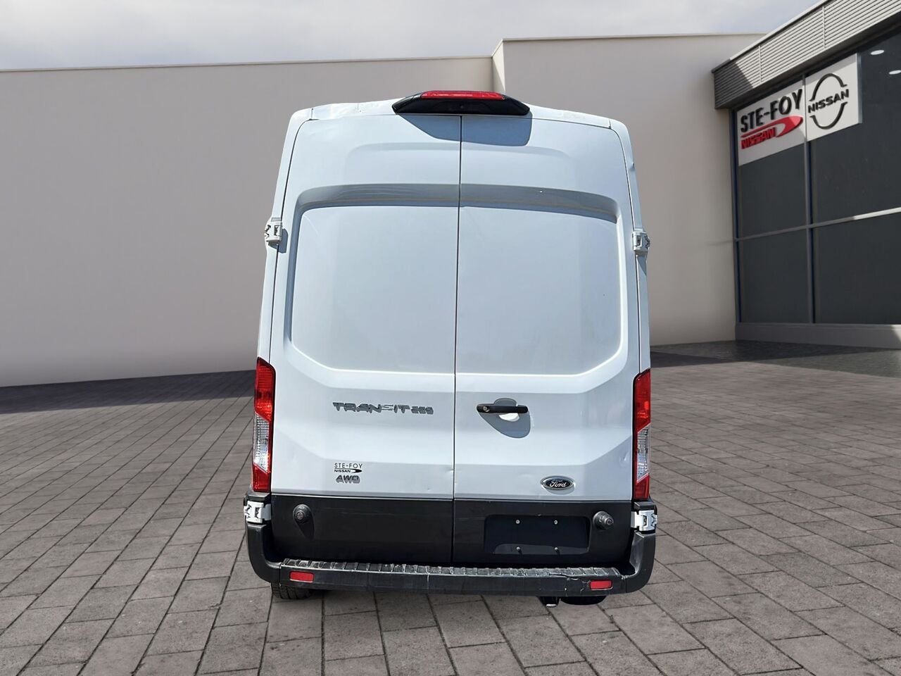 2024 Ford Transit T-250 TI toit surélevé White Québec - photo #2