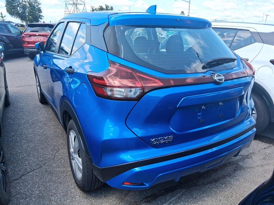 2024 Nissan Kicks S TA 2024 Blue