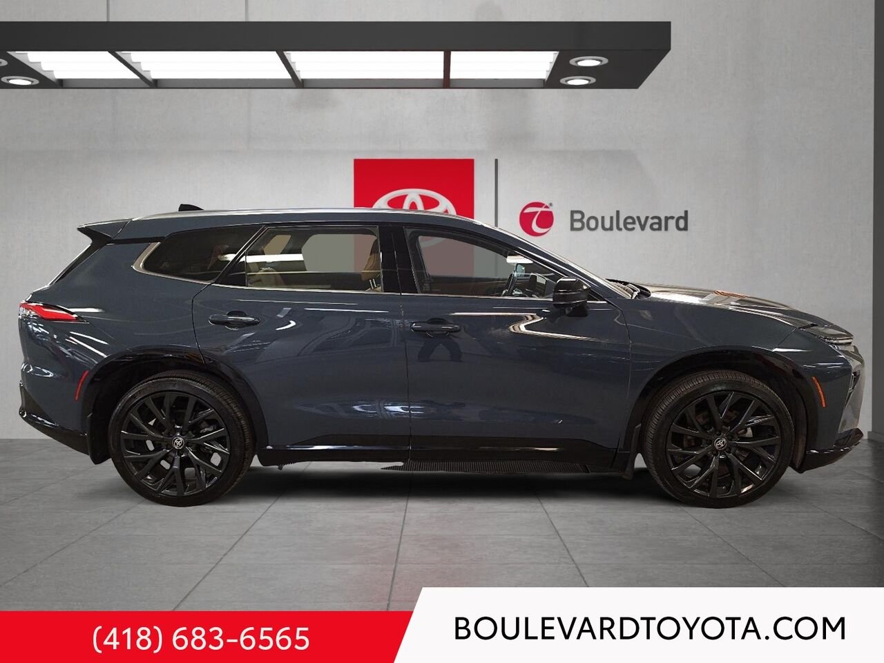 2025 Toyota Crown Signia 100029A-41 | LIMITED, AWD Storm Cloud Québec - photo #2