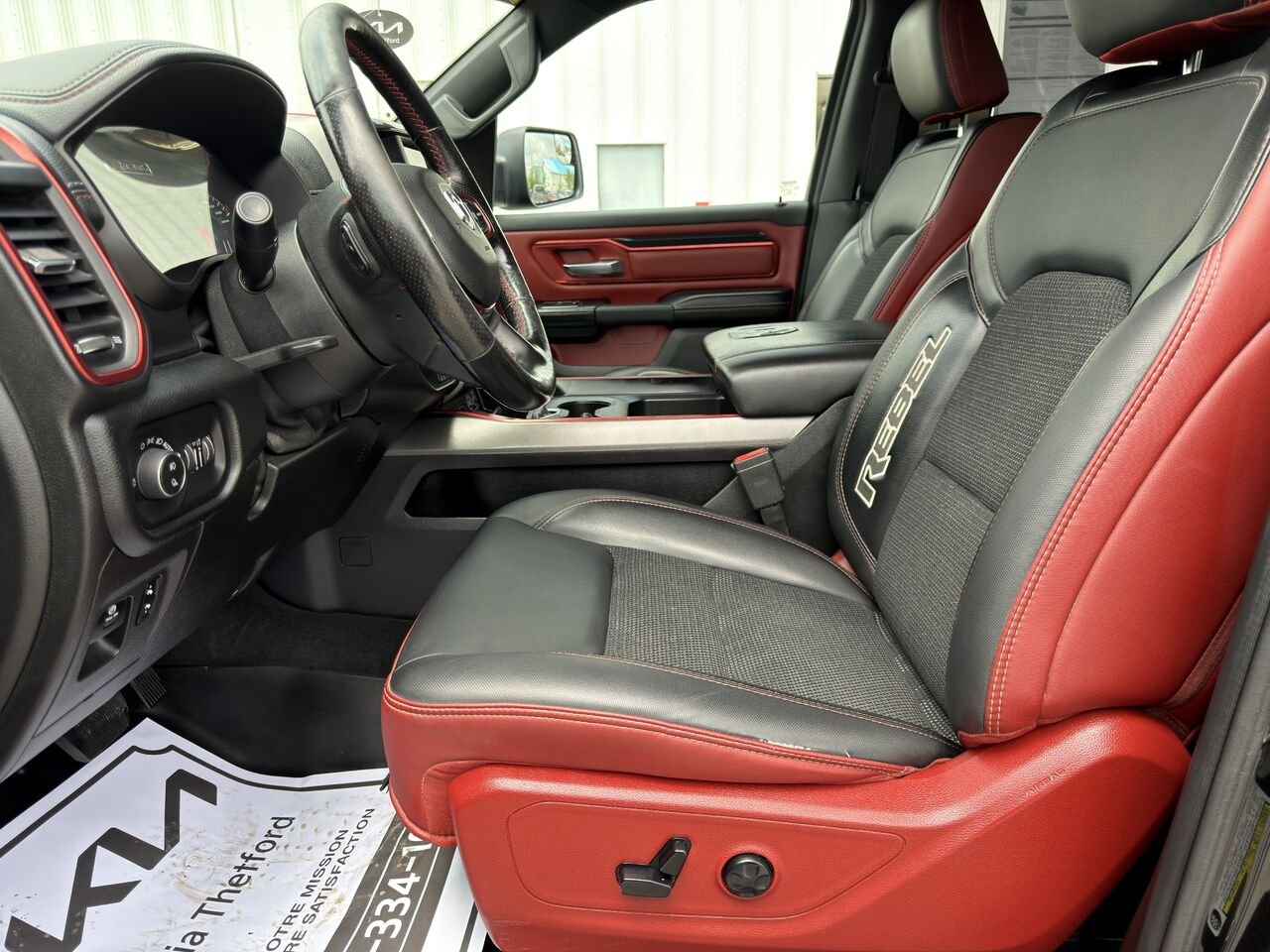 Ram 1500 2019 Noir Thetford Mines - photo #12