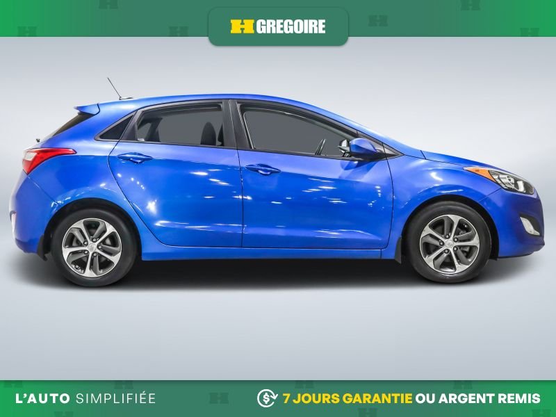 2017 Hyundai Elantra Blue Laval - photo #10