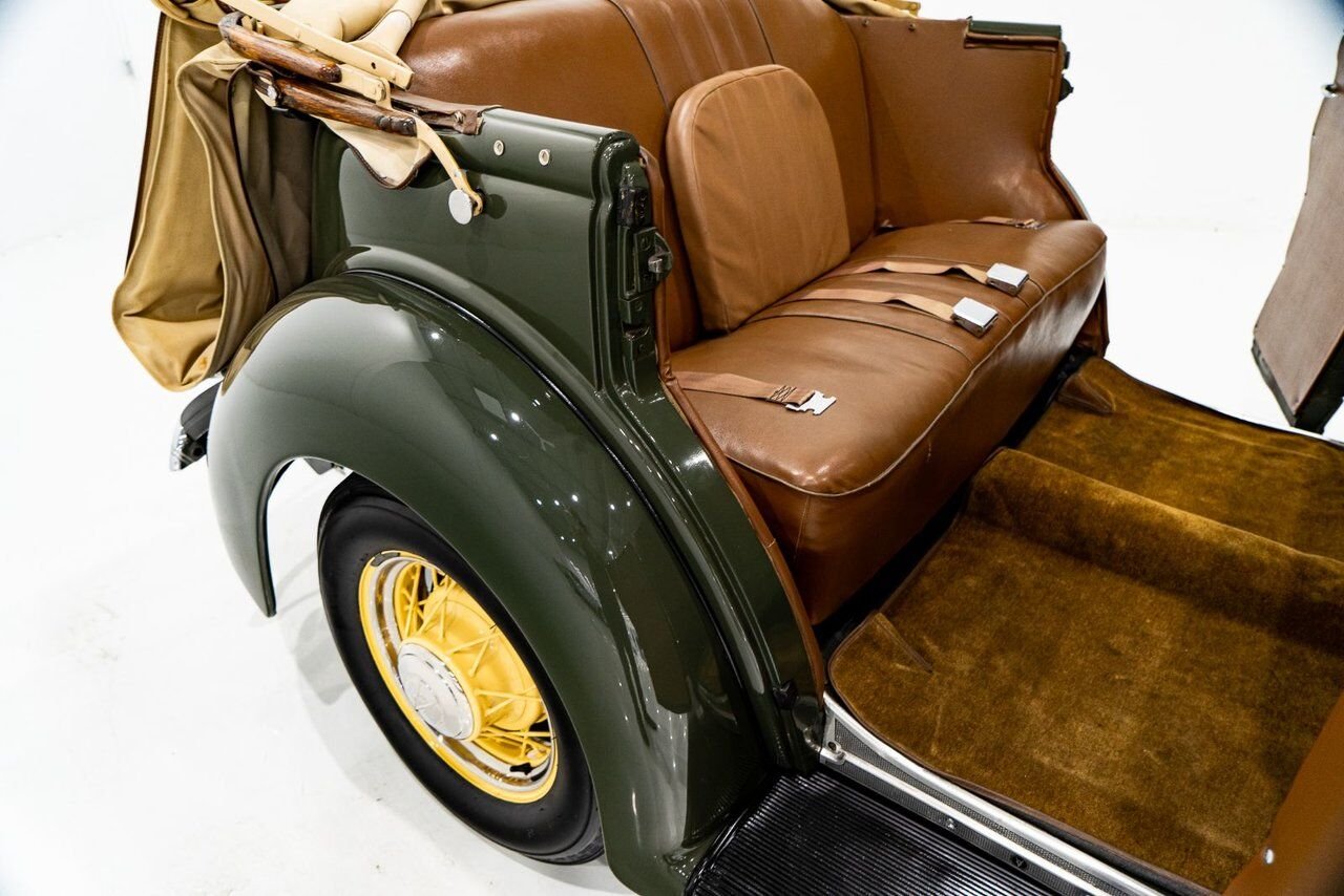 1936 Ford Model 48 Phaeton PRIX EN USD | Beautifully presented in original condition Green Montreal - photo #67