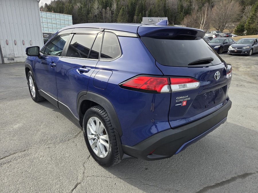 Toyota Corolla Cross 2022 2022 Bleu choc métallisé